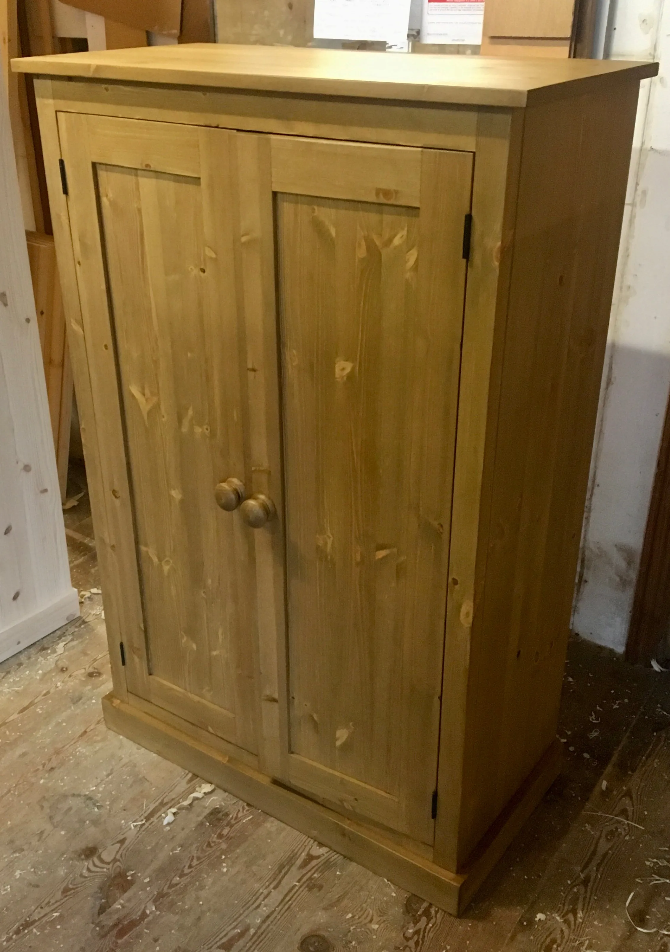 **122 cm High - Low Larder Pantry Storage Cupboard with Spice Rack for Kitchen or Utility Room (40 cm deep)