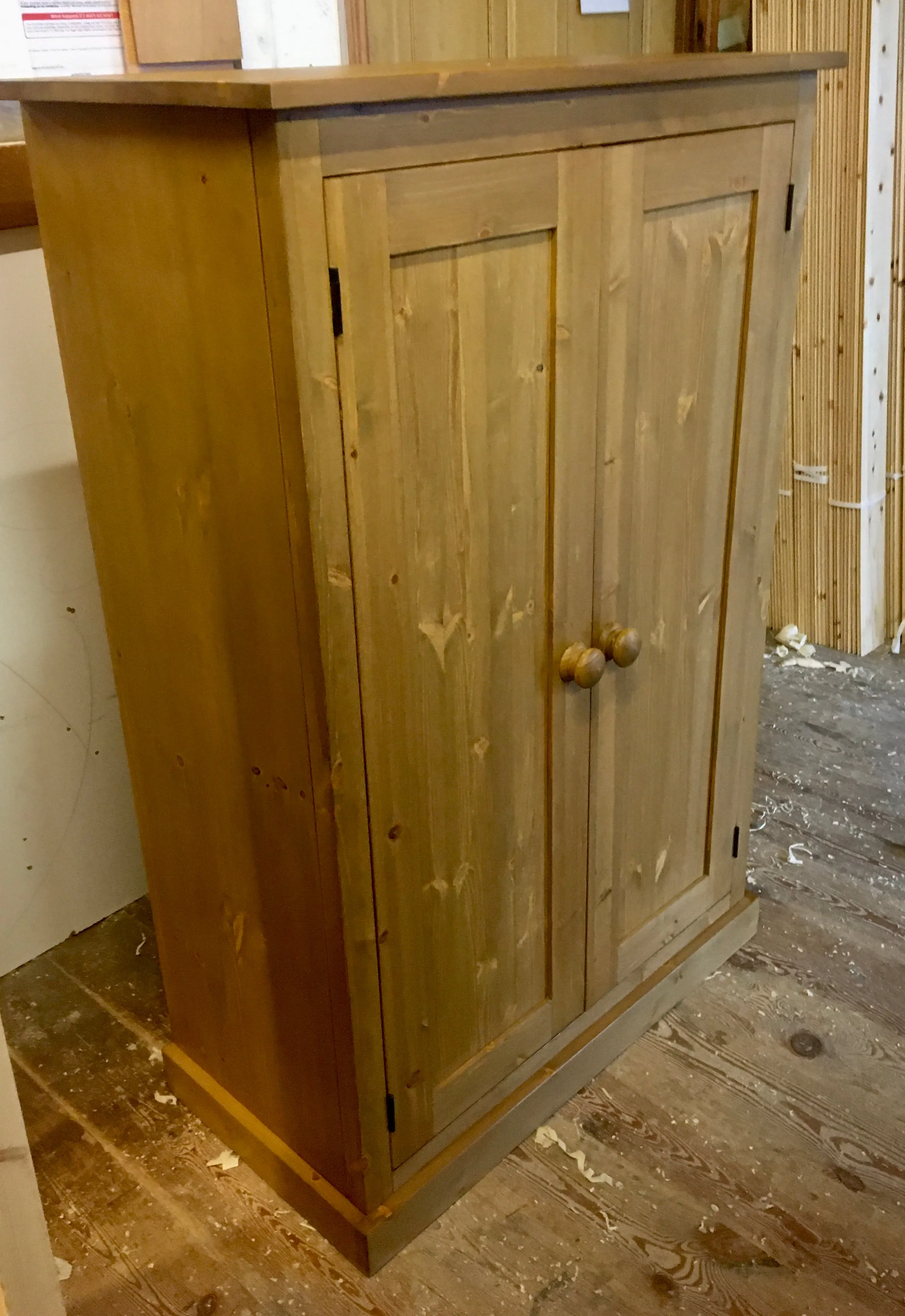 **122 cm High - Low Larder Pantry Storage Cupboard with Spice Rack for Kitchen or Utility Room (40 cm deep)