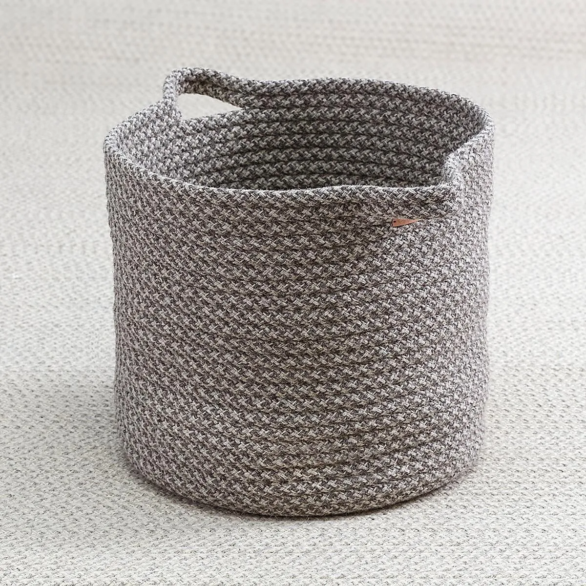 Big Braided Wool Basket - Houndstooth